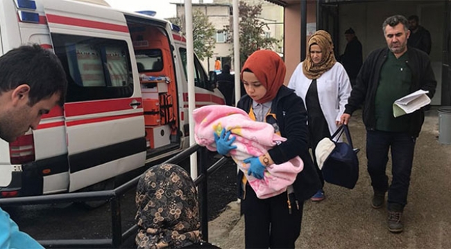 2 aylık bebek kaza yapan araçtan dışarı fırladı