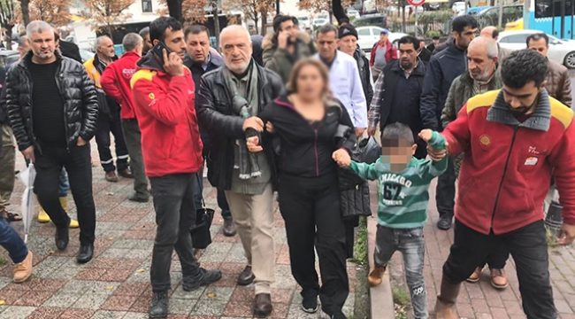 Çocuklu kapkaççıyı vatandaşlar yakaladı