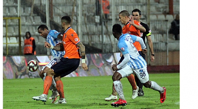 Demirspor, Başakşehir'i elinden kaçırdı:1-1