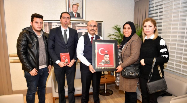 Vali Demirtaş şehit ailelerini ağırladı