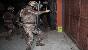 Adana'da terör örgütü operasyonu: 13 gözaltı