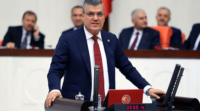 Ayhan Barut, Mavi Balina'yı sordu