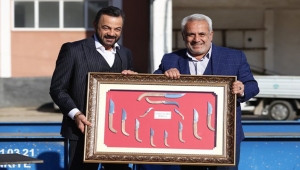 'Bir Zamanlar Çukurova' dizisinin setine Adanalı baskını!