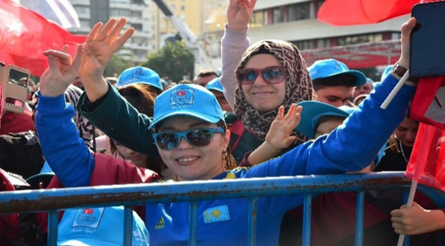 Cumhur İttifakı'nın Adana belediye başkan adayları tanıtıldı