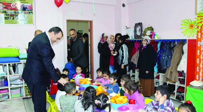 Miniklerin meyve suyu Kaymakam Bingöl’den