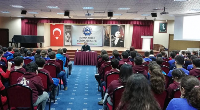 Muzaffer Özen, öğrencilere Çukurova Türkçesi’ni anlattı