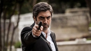 Necati Şaşmaz, eşinden 10 milyon lira tazminat istiyor