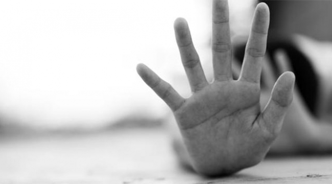 Önce  Kızgın maşayla  işkence etti   sonra  tecavüz etti !