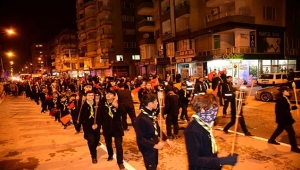 Osmaniye'de fener alayı