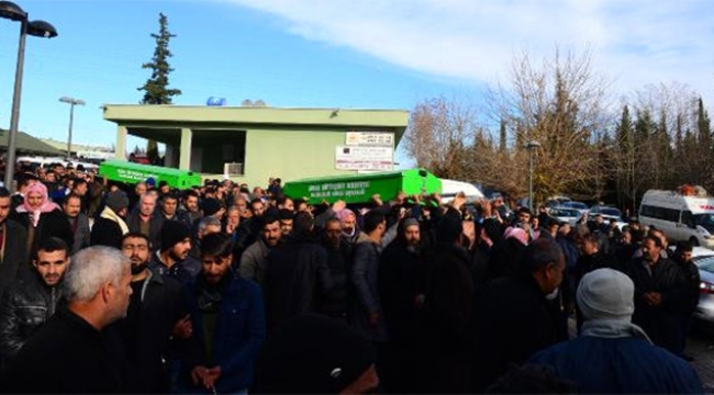 Zehirlenip ölen kardeşler Adana'da toprağa verildi