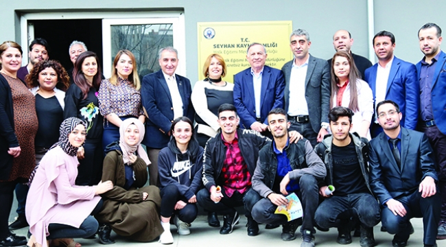 Akay’dan eğitim vurgusu