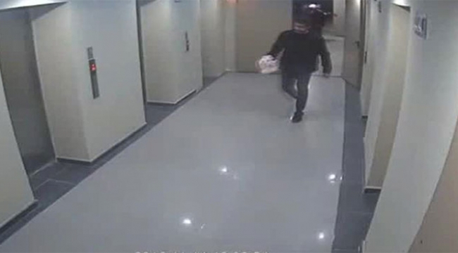 Babasına bombalı paket gönderdi
