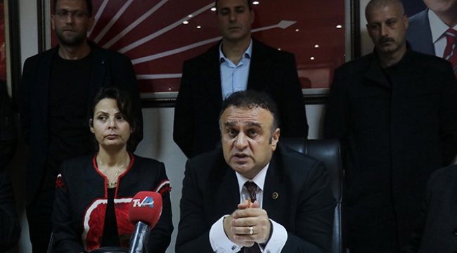Belediye Başkanı  Ünal, MHP'ye geçti