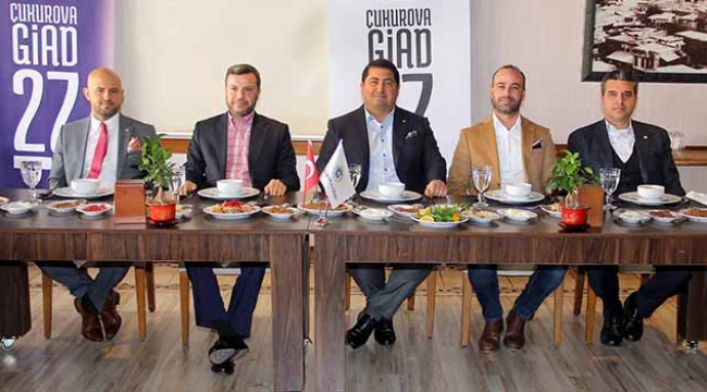 Çukurova GİAD’da muhteşem mart