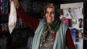 Dolandırıcının oyununa sazan gibi düştüler