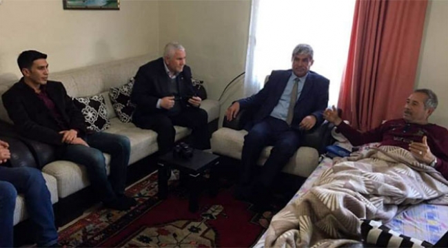 Muhtar tanımadığı şahıslar tarafından vuruldu