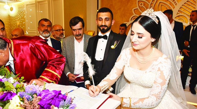 Şirin ailesinin mutlu günü