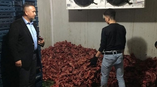 1 ton kaçak kesilmiş tavuk eti ele geçirildi