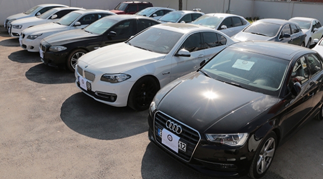 Adana merkezli 11 ilde operasyon! Lüks otomobillere el konuldu