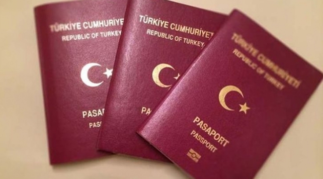 Çavuşoğlu'ndan pasaportsuz seyahat açıklaması