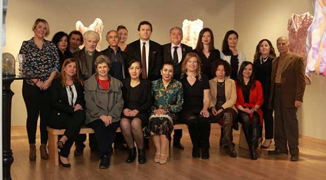 Doç. Dr. Alpat ‘Katmanlar’ isimli sergi açtı