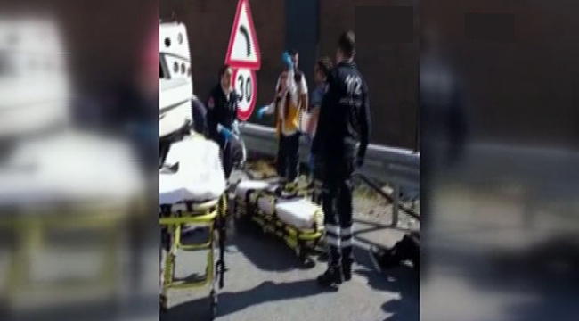 Down sendromlu çoçukları taşıyan okul servisi devrildi