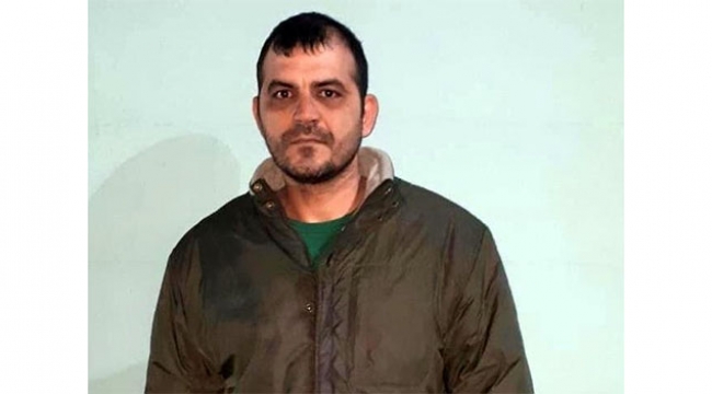 Firari emniyetin önünden geçerken yakalandı