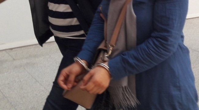 İnterpol kırmızı bültenle arıyordu yakalandı