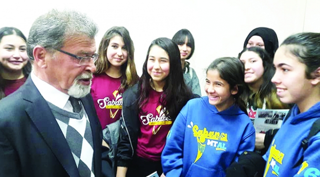 Öğrencilere hayat dersi verdi