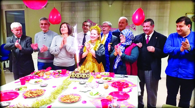 Polyanna Succi Kara 18. Yaş Gününü İşemder Lokalinde Kutladı