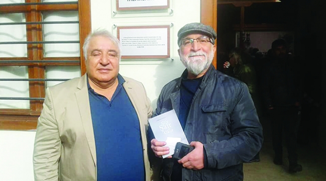 ‘Şiir, Şair ve Okur’ yazarlığı değişik açılardan sorguluyor