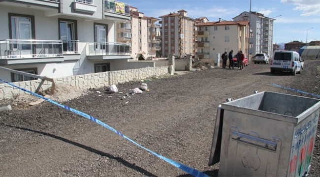 Sinirli komşu üst katında oturan öğrenciyi silahla vurdu