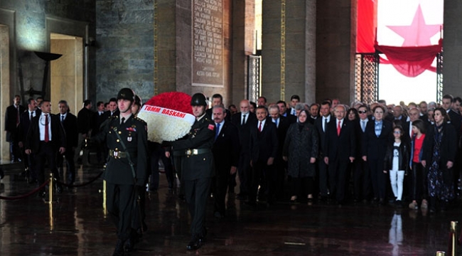 Anıtkabir'de 99.yıl coşkusu