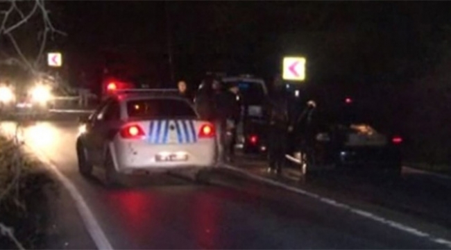 'Dur' ihtarına uymadı polise çarptı