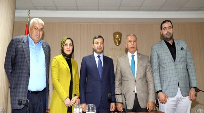 Kocaispir: "Yüreğir'de omuz omuza çalışacağız"