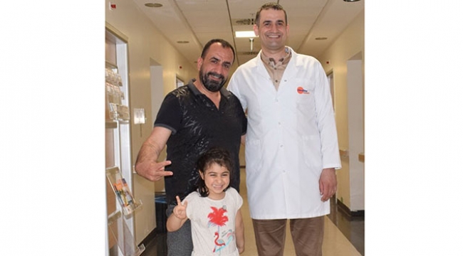 Minik Deniz'in kopan parmağı 3 saatte yerine dikildi