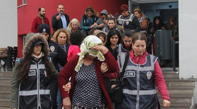Topuklu ayakkabı ile yağma