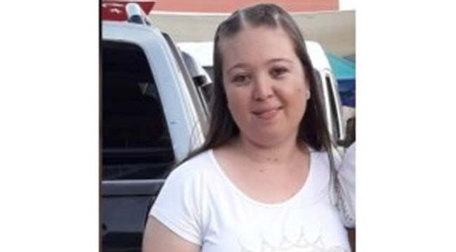 Uyumakta olan eşini boğarak öldürdü