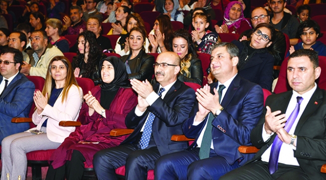 Yürekler müzikle şenlendi