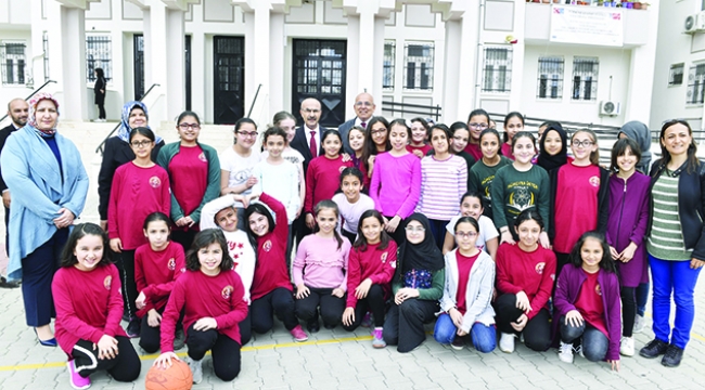 Yurt binasında incelemelerde bulundu