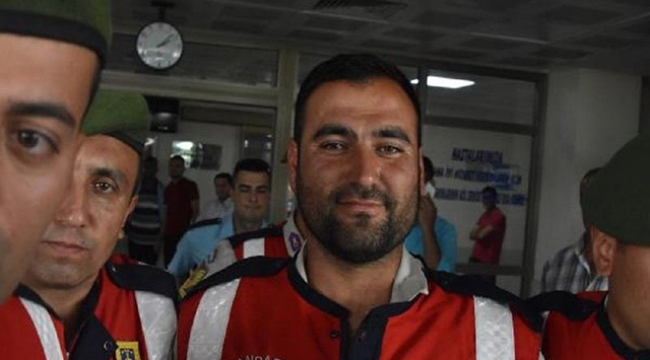 1.5 saatte 4 ayrı evde 5 akrabasını öldürdü