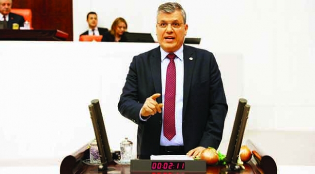 Barut: Çiftçilerimiz günlerini buruk kutluyor