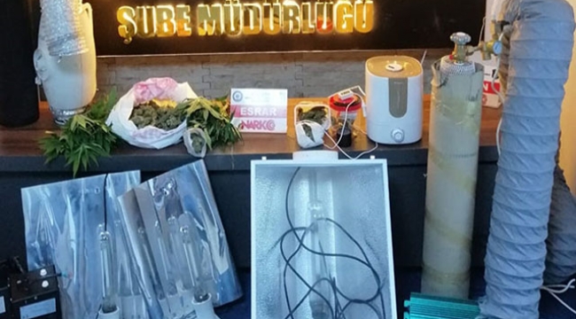 Dönerin içine uyuşturucu madde sakladı