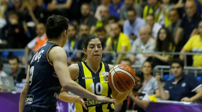 Fenerbahçe, Kadınlar Basketbol Süper Ligi'nde şampiyon oldu