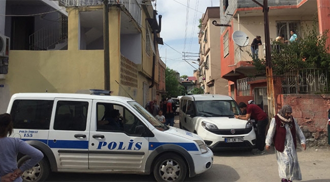 Genç kadın evinde kasığından vurulmuş halde bulundu