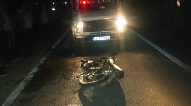 Kamyonetle motosiklet çarpıştı: 1 ölü 1 yaralı