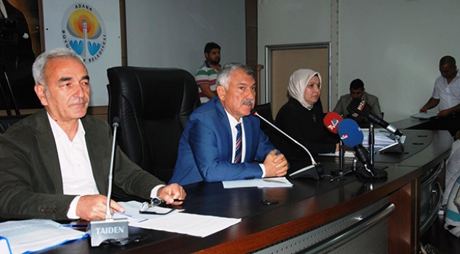 Karalar köy yollarının onarımı için talimat verdi