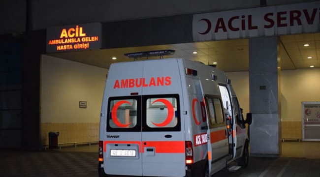Silahı temizlerken arkadaşını başından vurdu