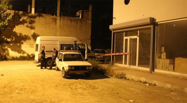 Siyanür içirdiği anne babasının ölümüne neden oldu