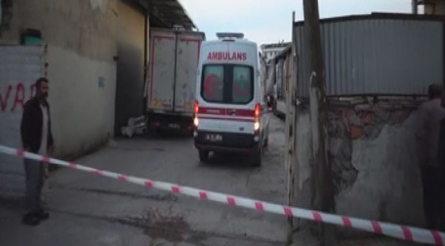 Tır şoförü feci şekilde hayatını kaybetti